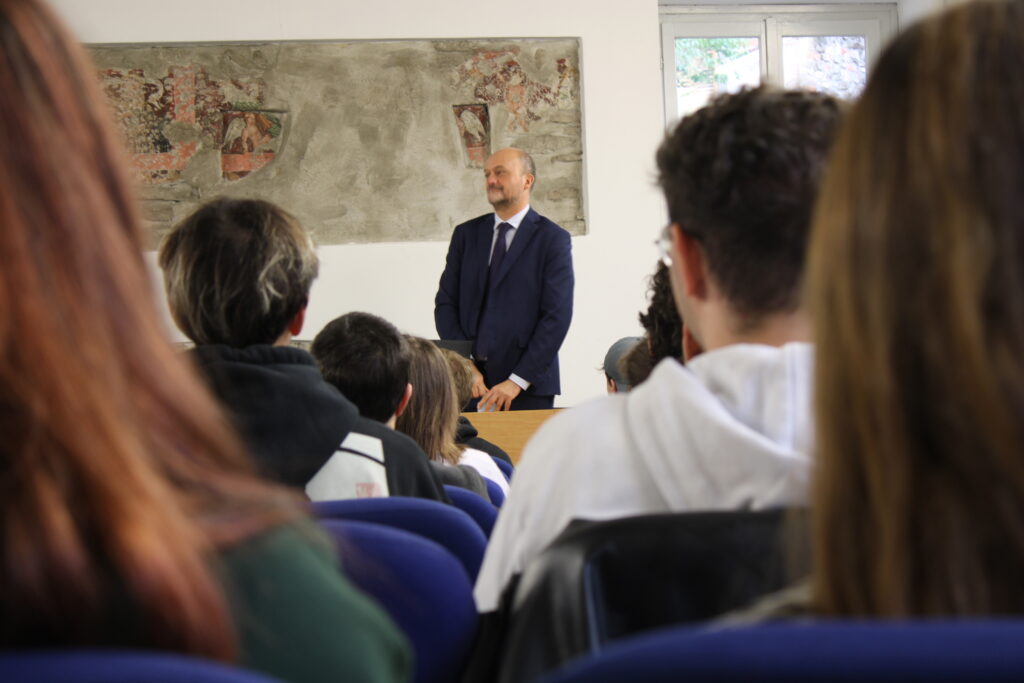 UniBg OnAir Academy parte con il Rettore